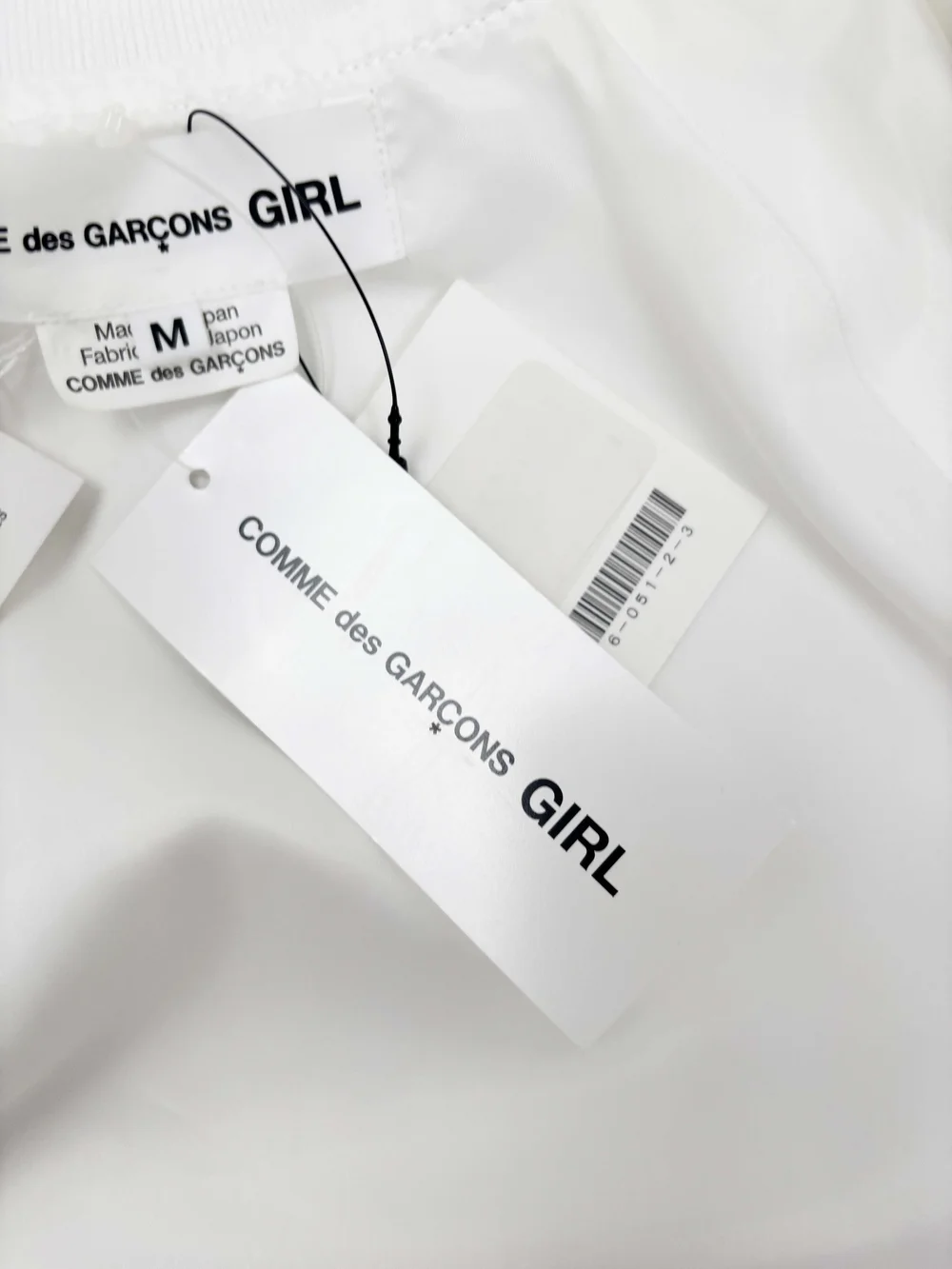 Comme des Garcons 2022 tulle ruffle sleeve jacket — JAMES VELORIA